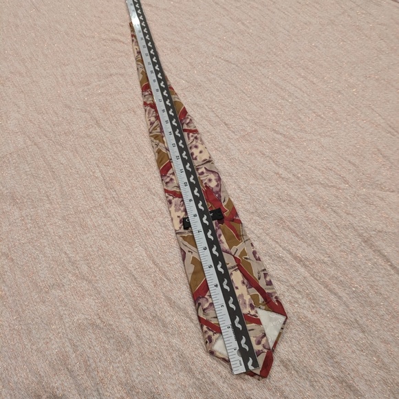 Vintage Christian Dior 100% silk tie tan red brown - Picture 7 of 8